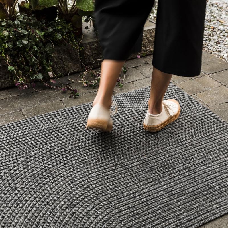 Fußmatten außen - Verleihe deinem Eingangsbereich Stil