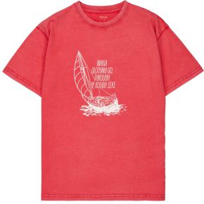 Makia Clothing x Baltic Sea Unisex T-Shirt mit Print rot Sail